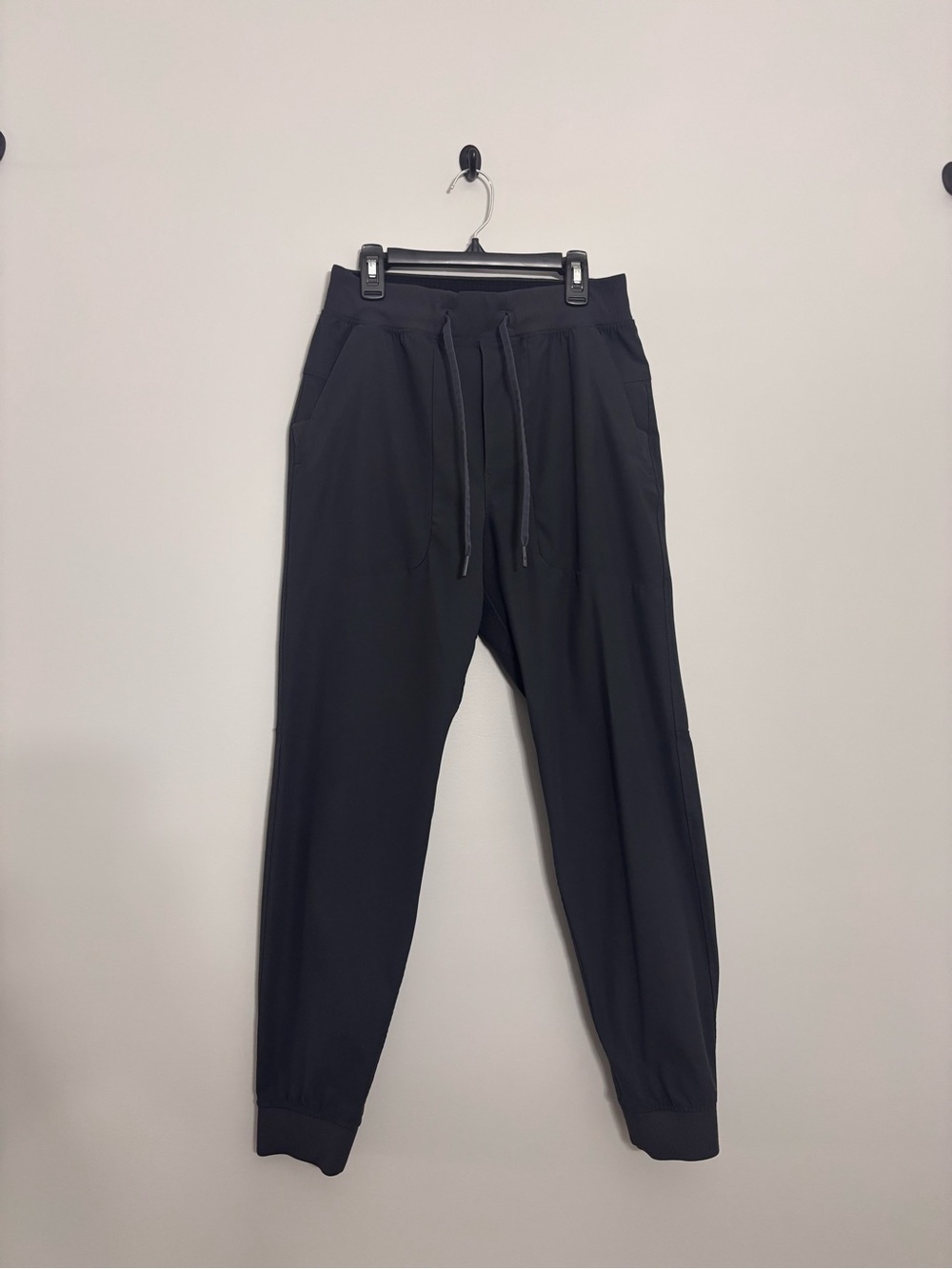 Lululemon Men's Black Jogger Pants with Drawstring